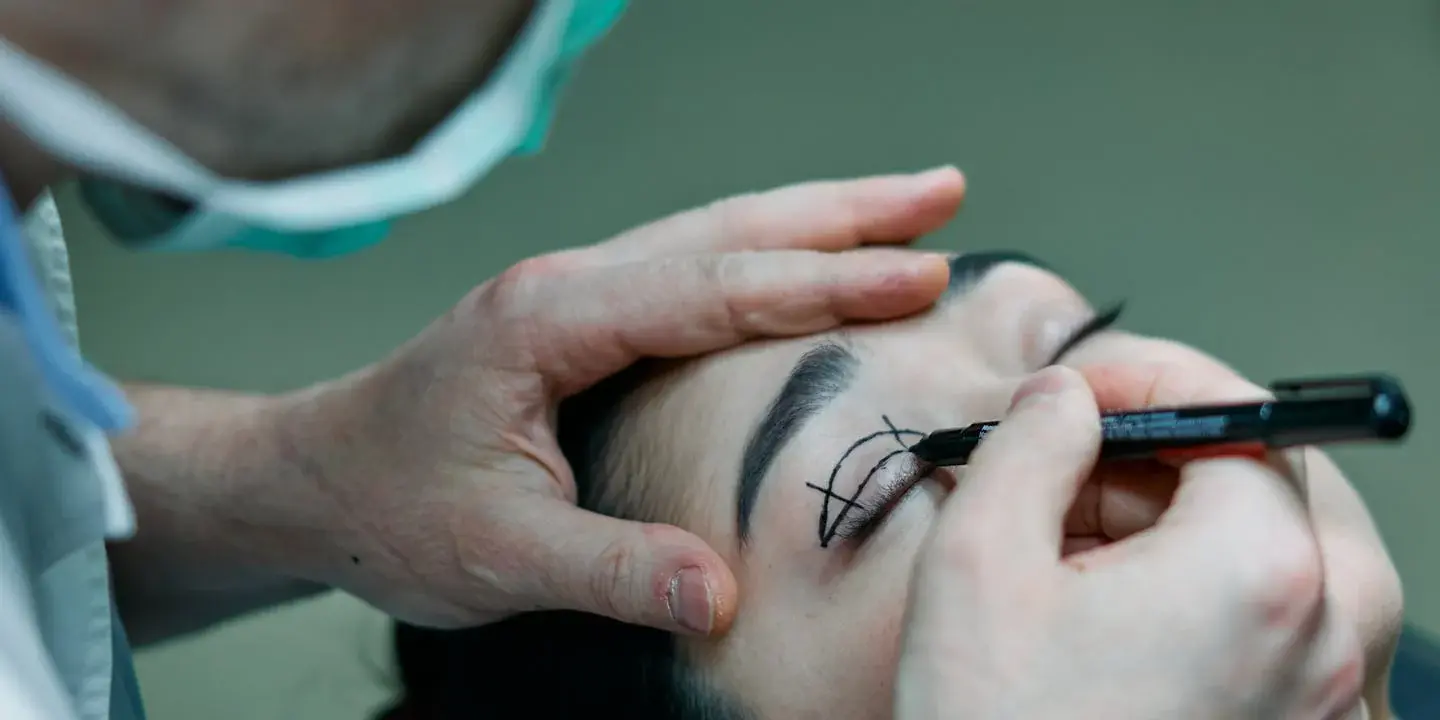 Eye Veda specialist